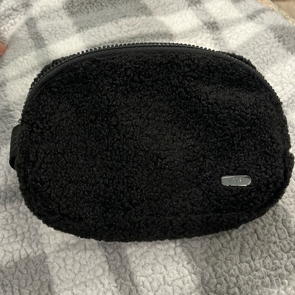 Lole black fuzzy belt bag